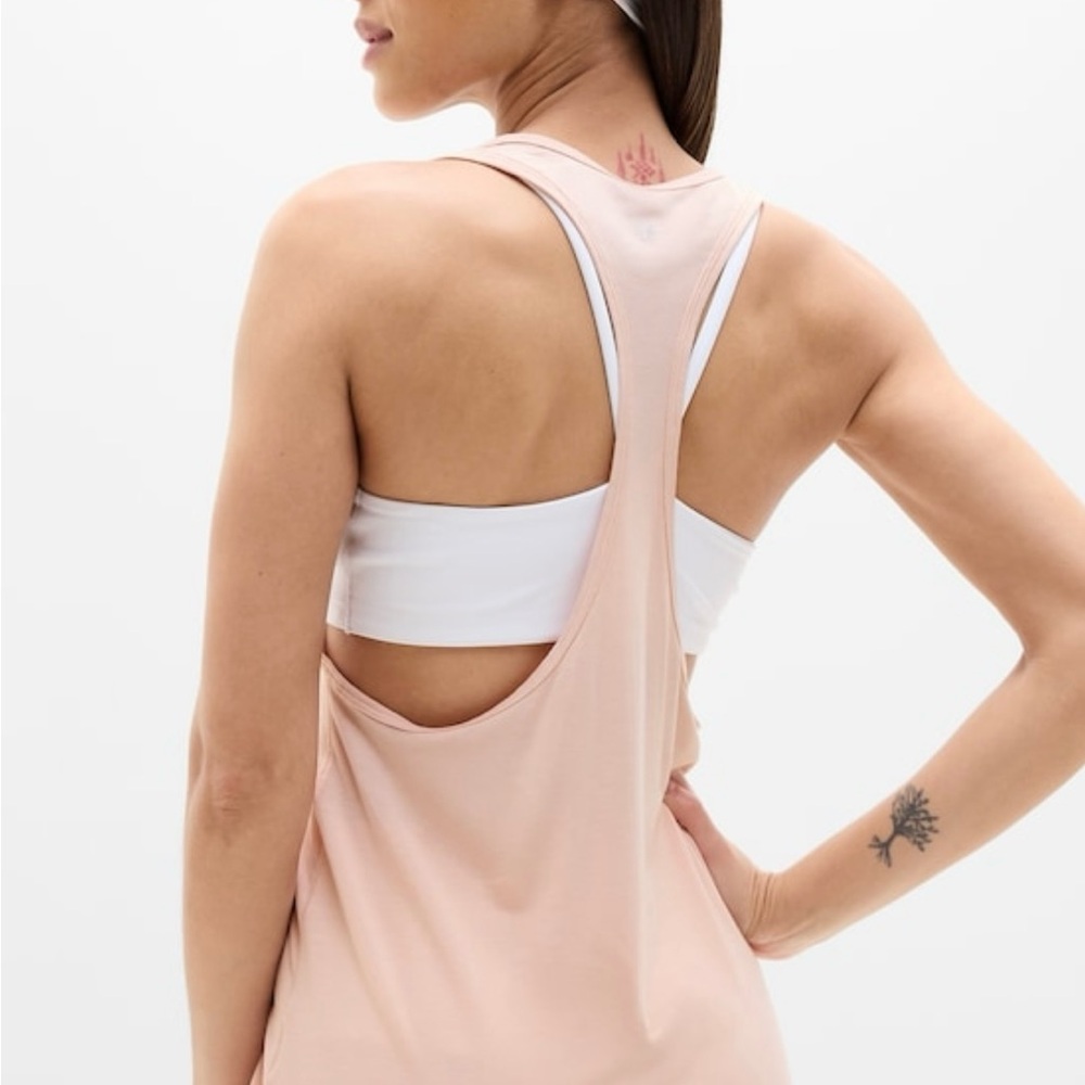 NWT!! SOLD OUT Athleta With Ease Sport Racerback Tank in Pink Salt